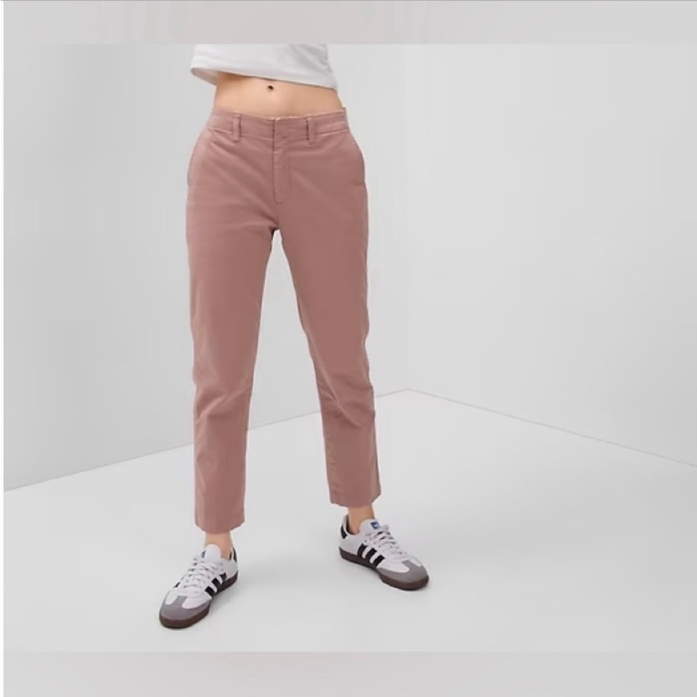 NWT Gap Downtown Khaki in Pink 00